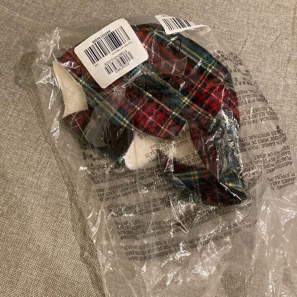 Plaid Trapper Hat - Picture 3 of 4